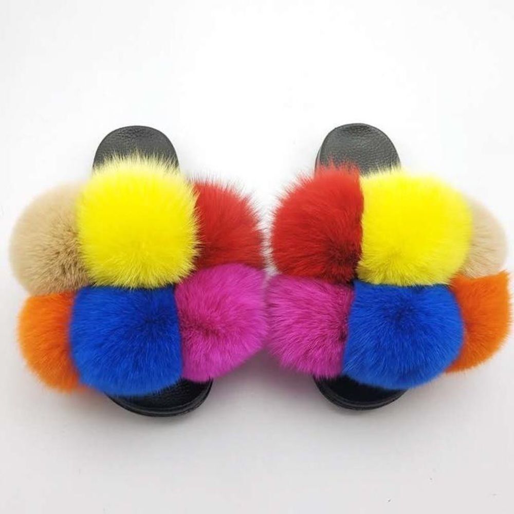 ⭐️Host Pick⭐️Women’s Flur Ball Fluffy Slippery